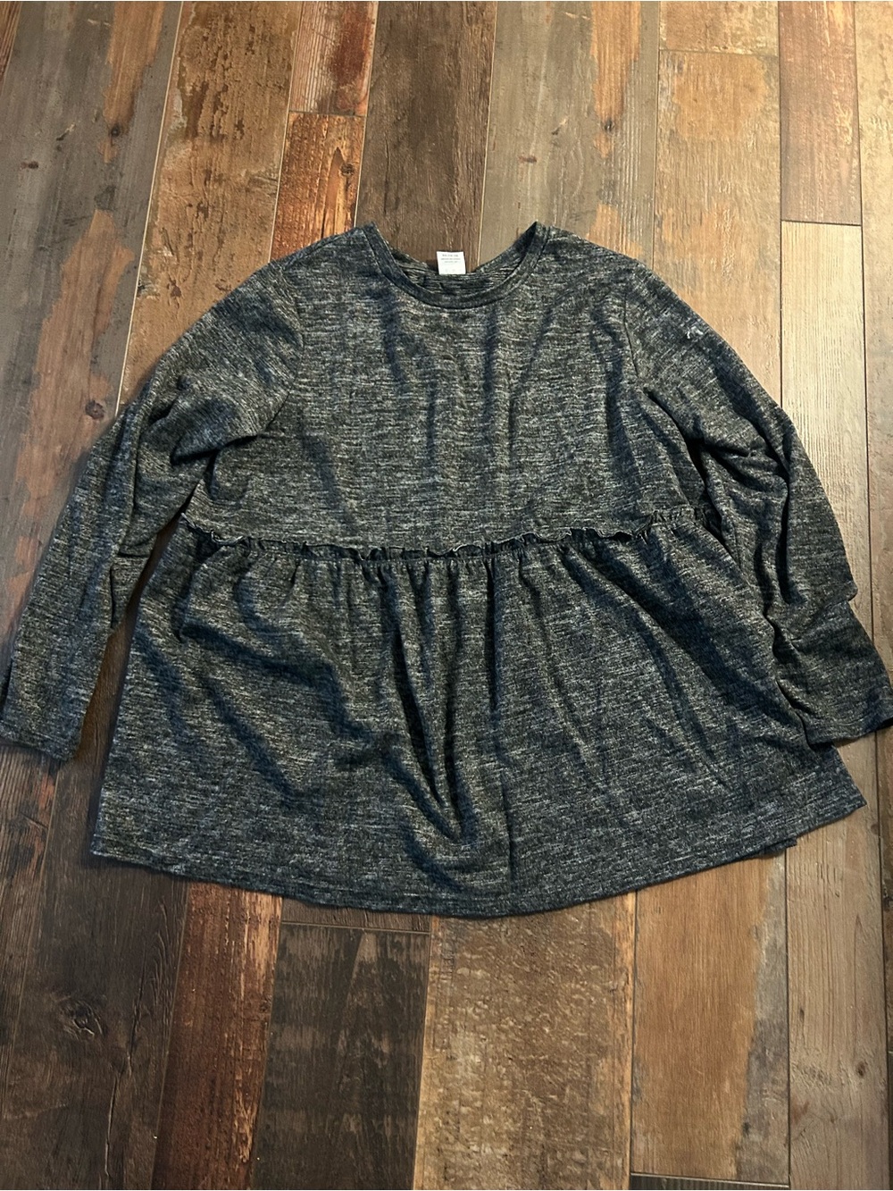 Maternity top. Size XL.